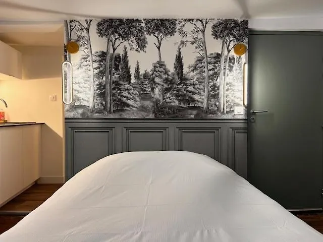 L'absinthe Au Coeur De *